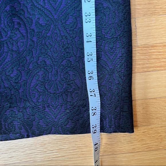 REISS black and purple jacquard dress with Bardot neck “Sylvia” 28/8134/81 814 - Picture 7 of 10